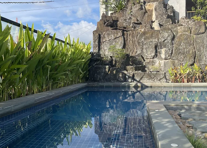 Hotel Jj Centre 4*