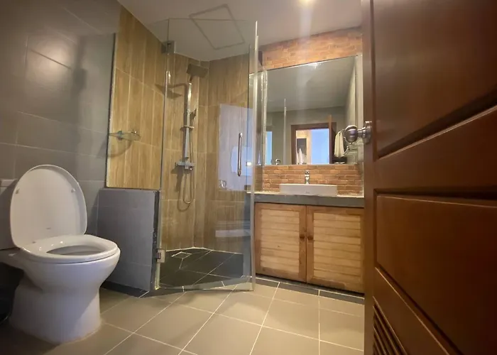 Hotel Jj Centre 4*